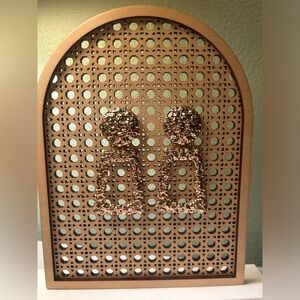 🌸 Textured Gold Statement Earrings